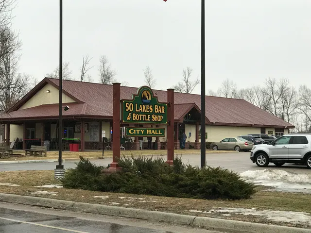 Fifty Lakes Bar & Bottle Shop