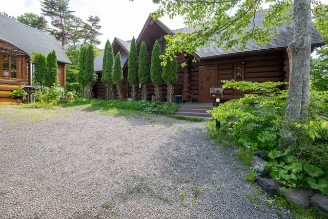 The Log House Fuji Yamanakako | ログハウス富士山中湖