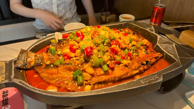 江边城外南京西路店