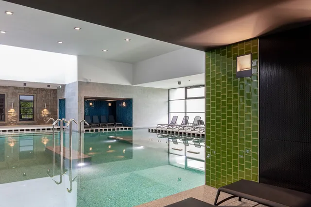 Pesterzsébeti Jódos-Sós Gyógy- és Strandfürdő