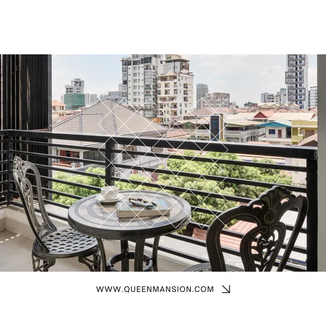 Queen Mansion Apartment