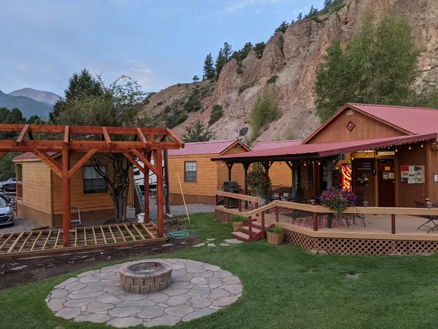 Elkhorn RV Resort & Cabins