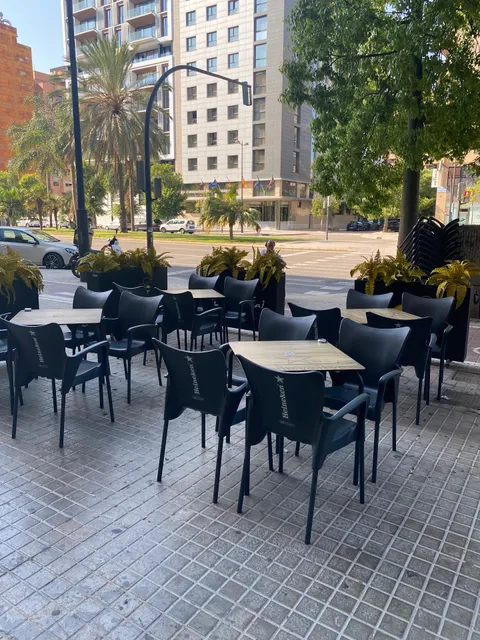 Little thai Avenida de Francia