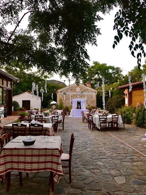 Azienda Agrituristica Aurea