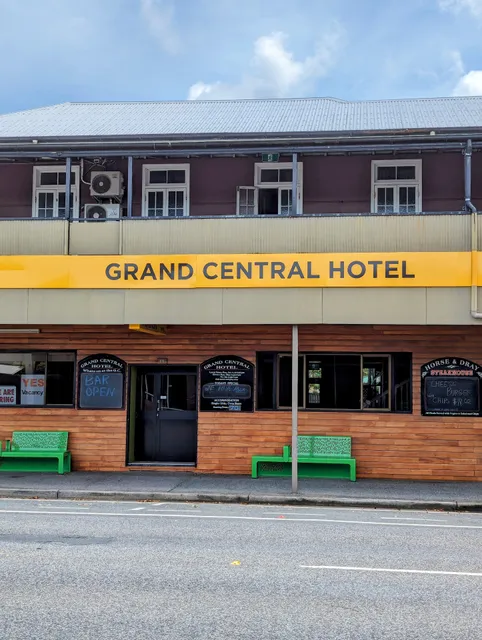 The Grand Central Hotel Proserpine