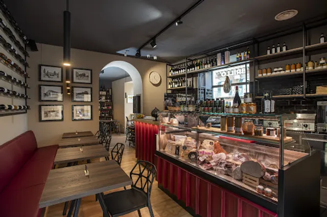 Enoteca Brillo "Wine & More"