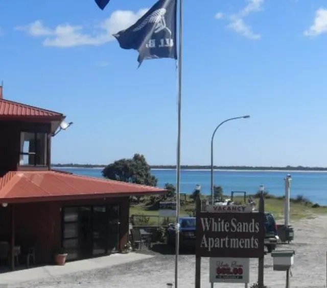 White Sands Apartments