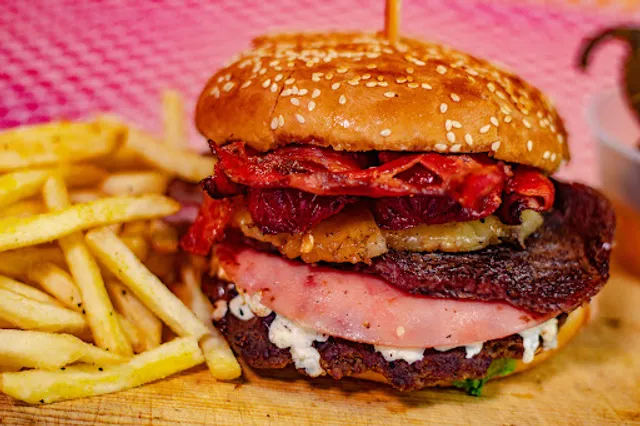 Cleto's Grill & Burger