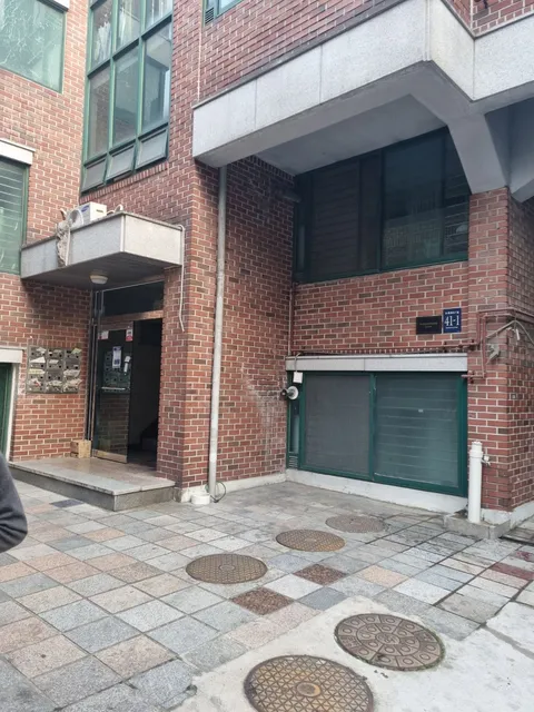 GangnamStay - foreign female only