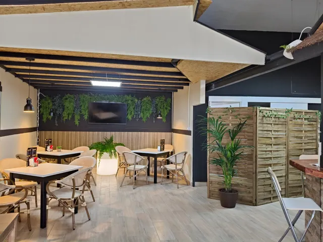 "DONDE LIS" Bar y Cafetería