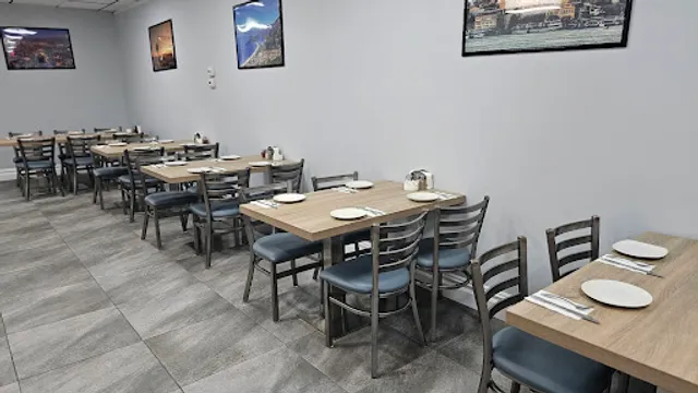 Lezzet Mediterranean Grill