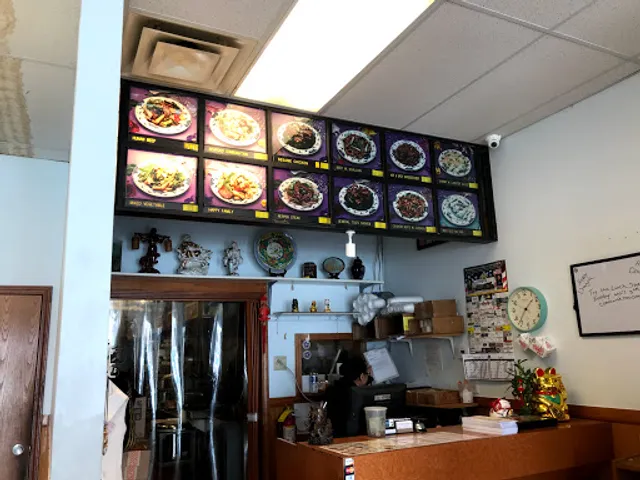 Happy Dragon Restaurant