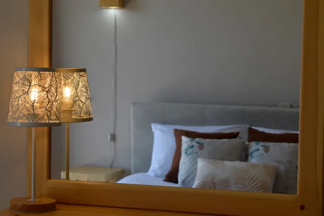 To Spitaki Dalamanara