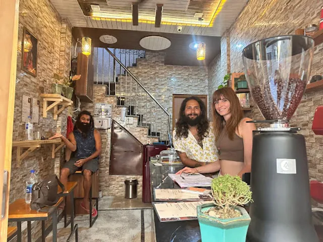 Hug in a mug - Coffee Shop