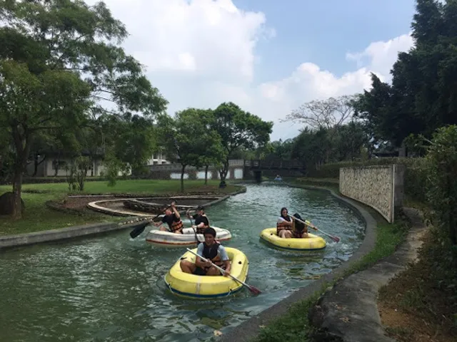 Dalukuan Park And Hotel