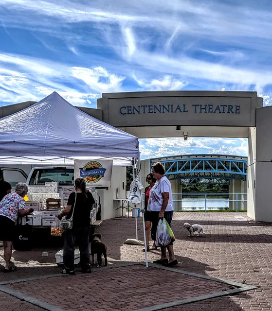 Moses Lake Farmers Market