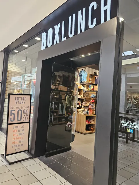 BoxLunch