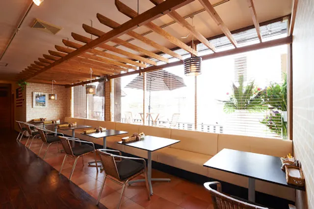 COCOPELLI DRIVEIN ココペリドライブイン