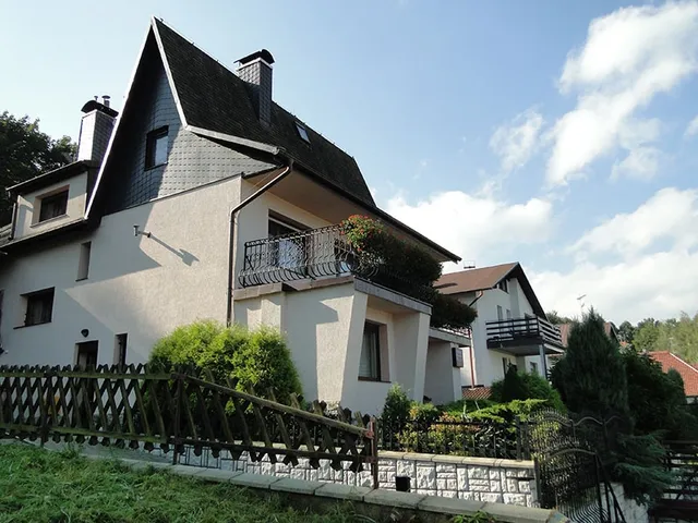 Willa Azalia - Tanie Pokoje nocleg Polanica-Zdrój