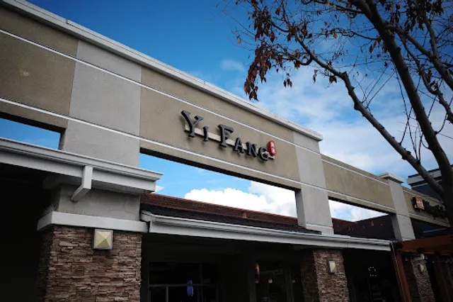 Yifang Taiwan Fruit Tea