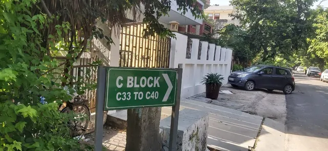 OYO Flagship 85528 Metro City Residency