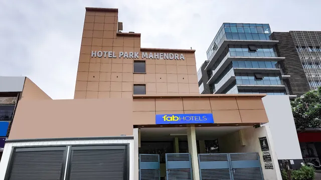 FabHotel Park Mahindra