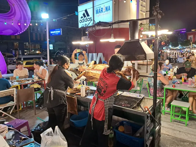 Pattaya Marina Night Market