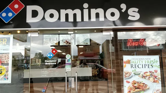 Domino's Pizza Orange