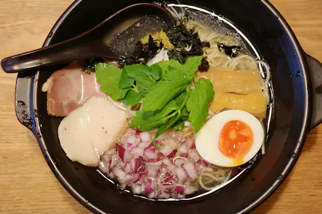 【麺酒一照庵 冷凍🍜販売機】古紙広場下伊福店