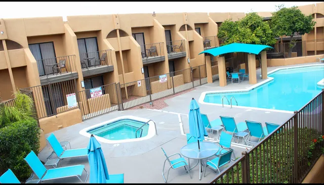 Ramada by Wyndham Tucson Airport