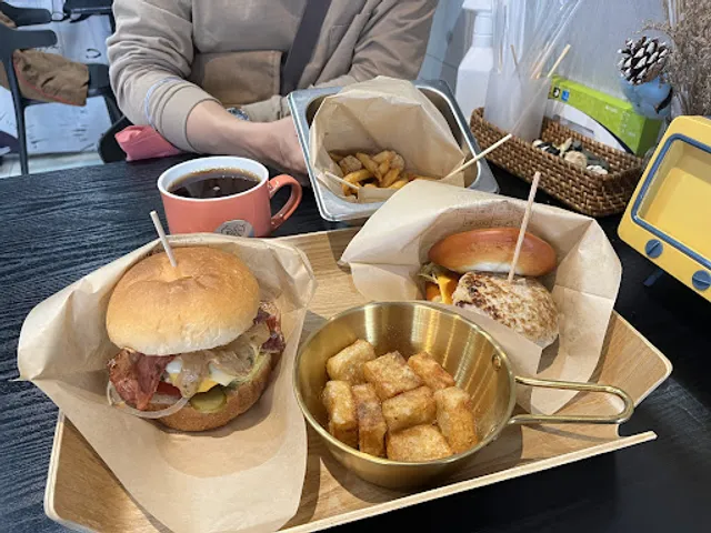 That's burg 來吃漢堡