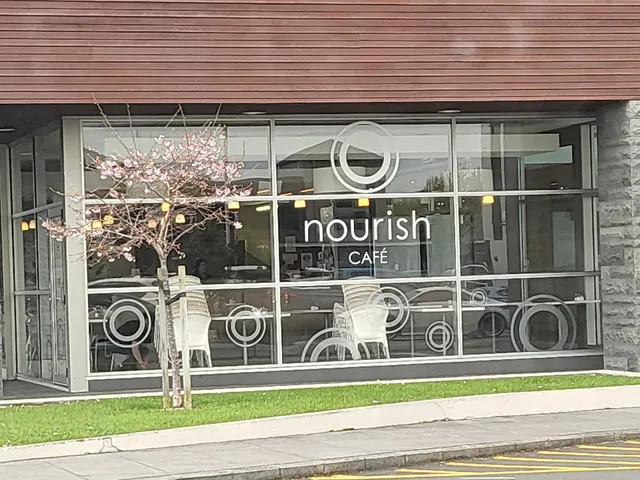 Nourish Cafe