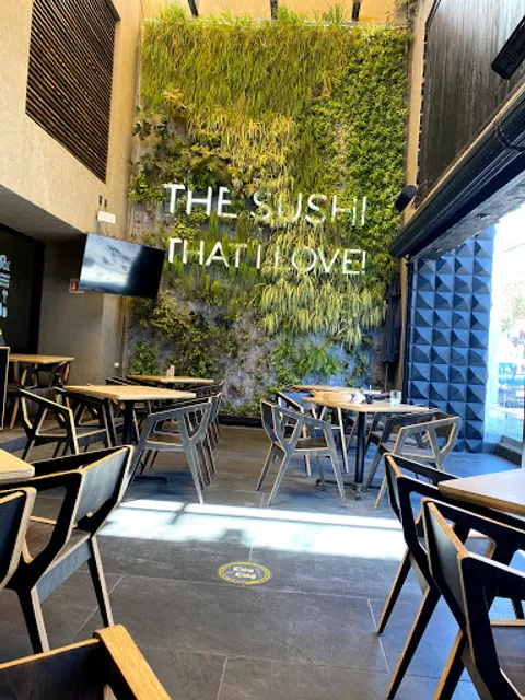 Teikit Sushi & Noodles