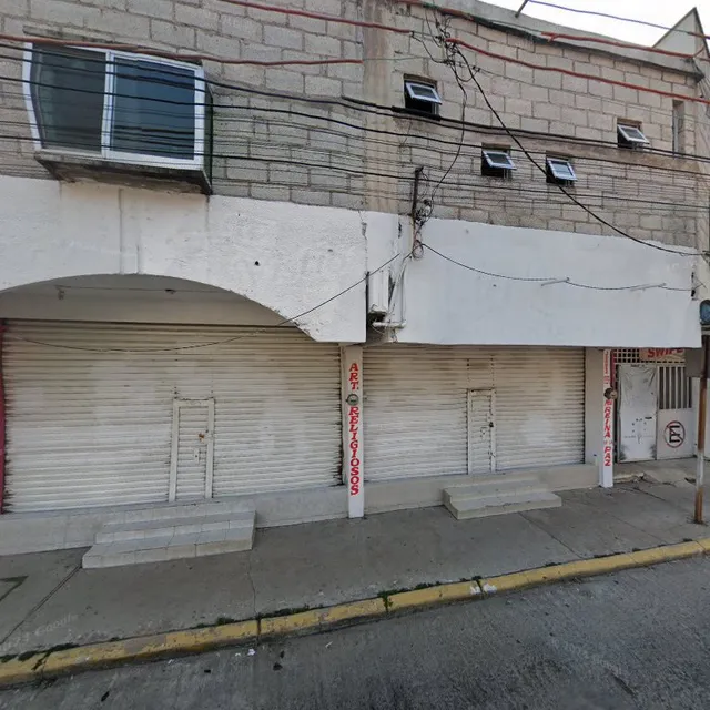 Fonda Juárez y Bolívar