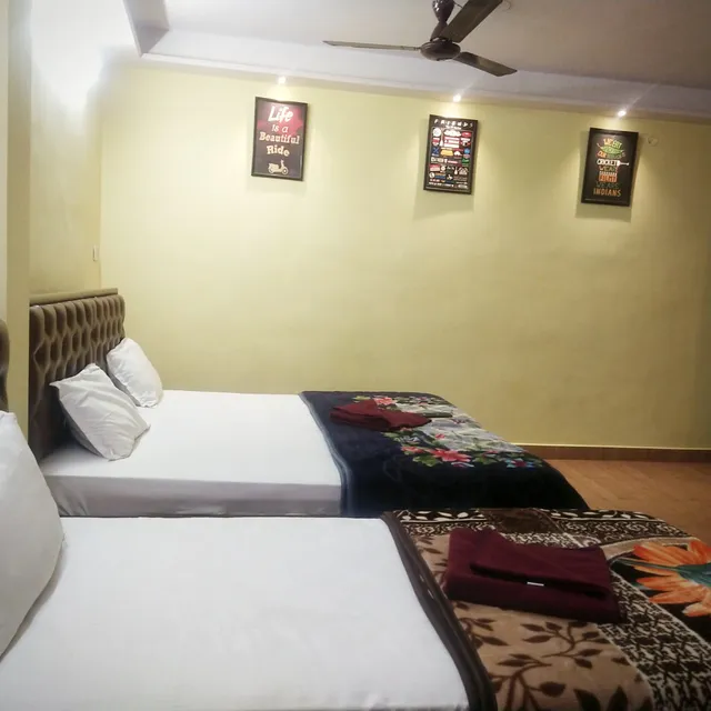 RASNA GUEST HOUSE