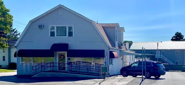 Lolliposh Clothing & Gifts