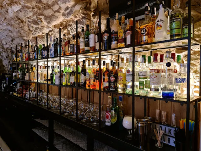 l'Oiko Bar