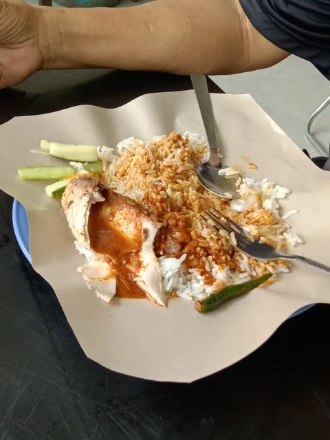 Nasi lemak kak Ina
