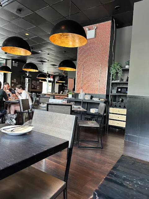 Emmy Squared Pizza: Midtown West