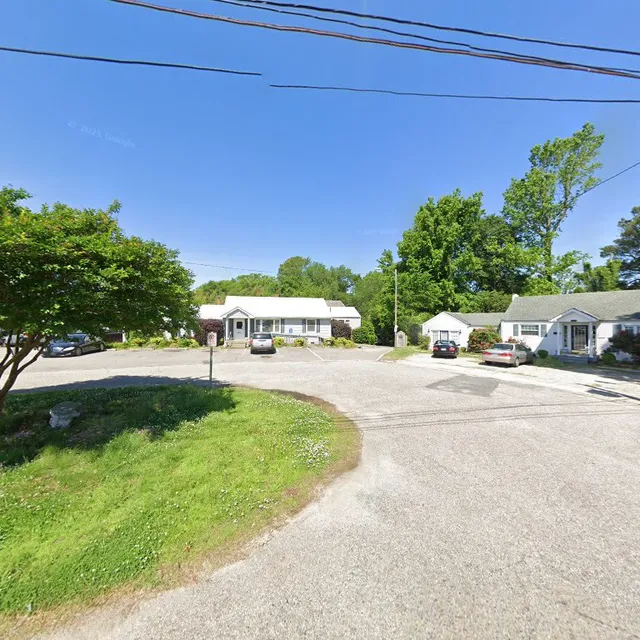 Hazel Inn and Suites