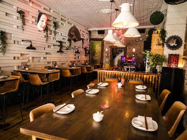 Lucky Cat, Dumpling Bar & Lounge