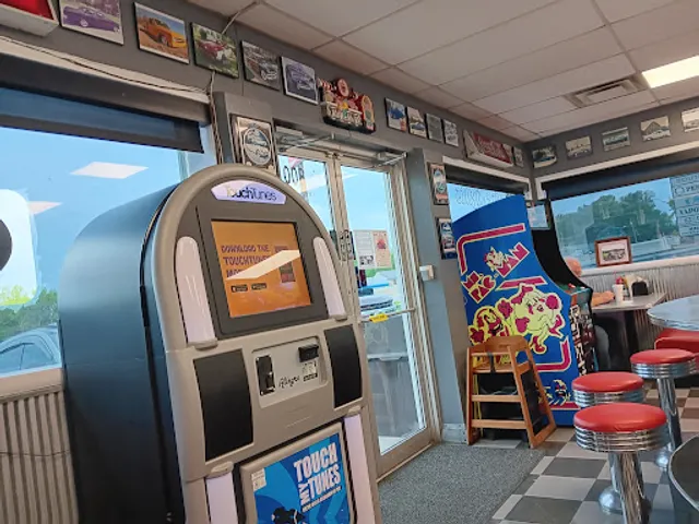 Johnny Rays Drive In