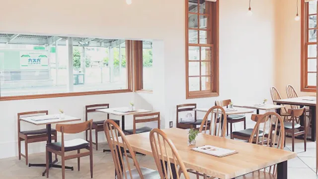 京終駅舎カフェ "ハテノミドリ"