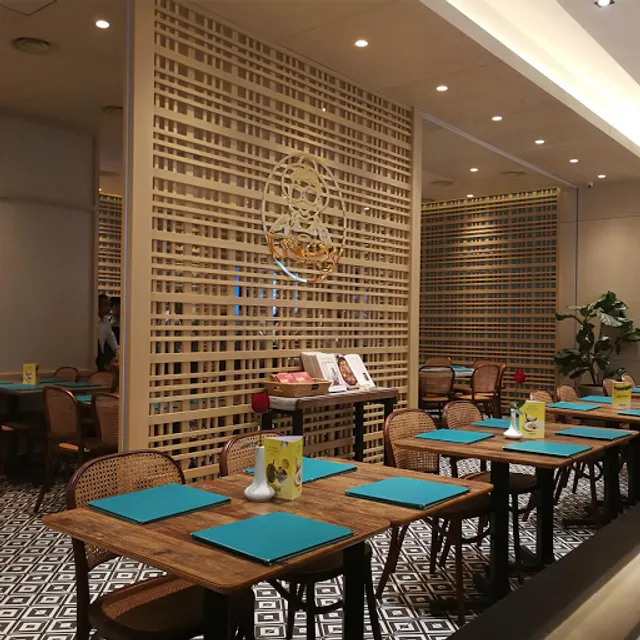 Madam Kwan's • 1 Utama