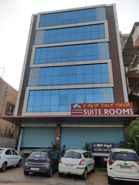 I Cloud-Elite Suites