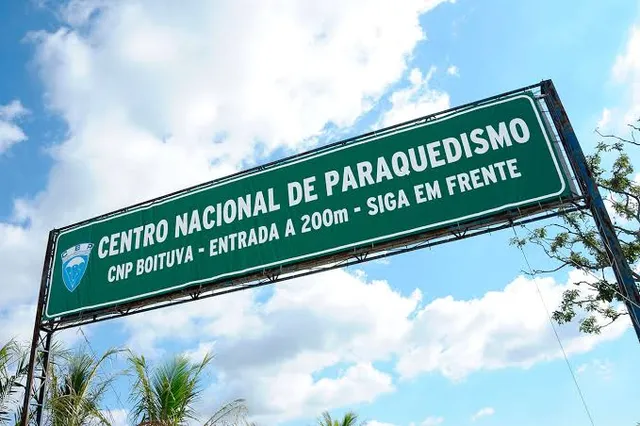 Centro Nacional de Paraquedismo