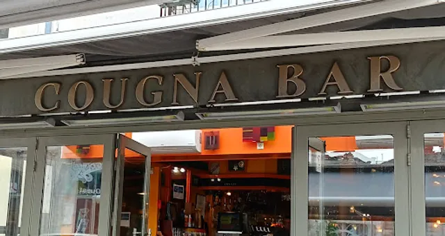 Cougna Bar