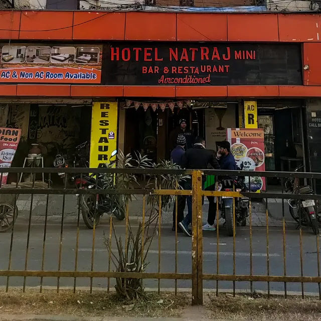 HOTEL NATRAJ MINI - Hotel, Bar & Restaurants