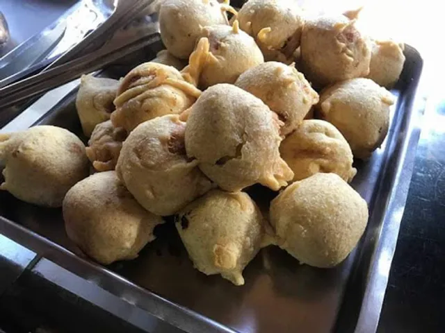 Babu Chettante Chaya Kada