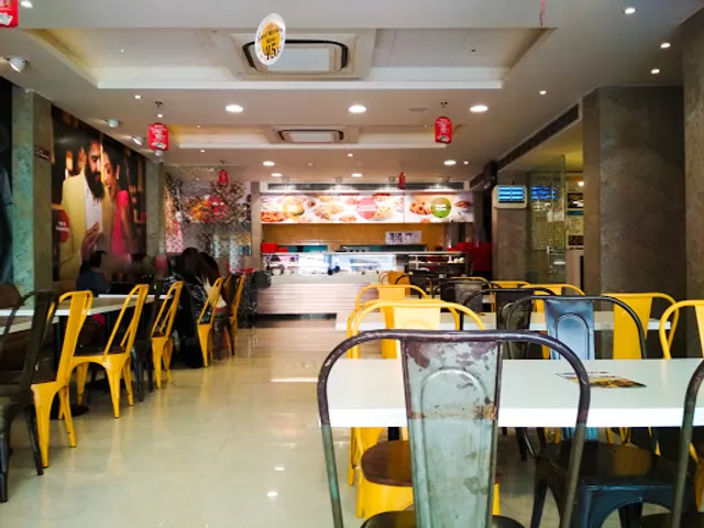 Bikanervala | Kamla Nagar Delhi